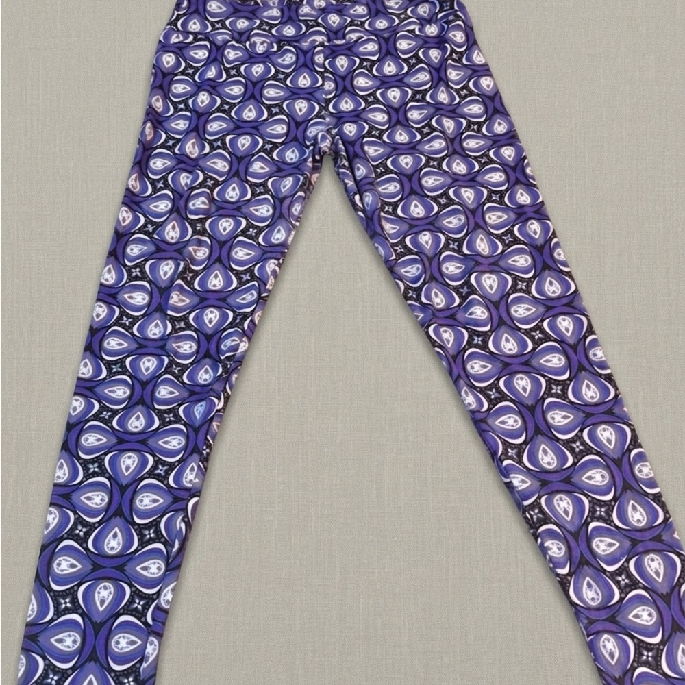 LuLaRoe Purple Blue Paisley Leggings OS Soft Stretch Casual